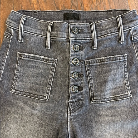 MOTHER The Patch Pocket Hustler Ankle Fray in The Light On Wash Size 25 - Picture 3 of 7